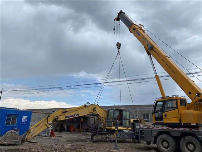 淮阴区25吨吊车的工作半径是多少？